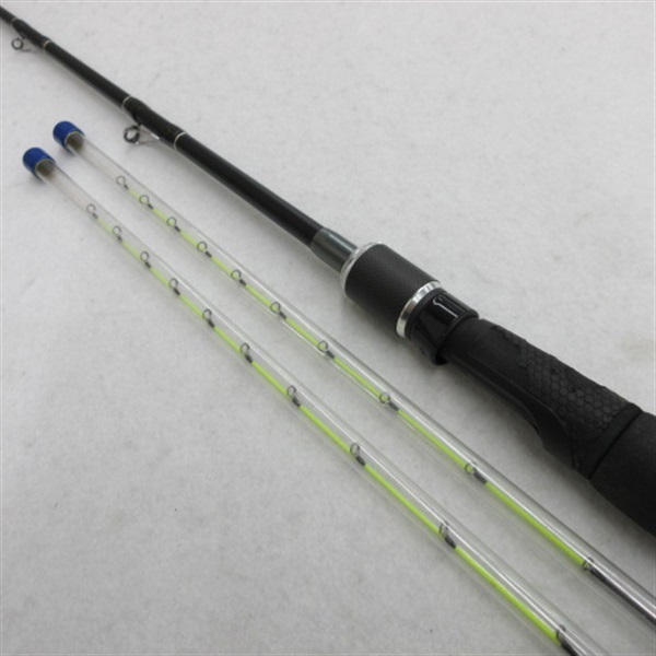 岡田工房作 筏竿全長１５７ＣＭ